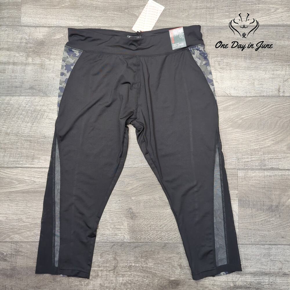 Atmosphere Workout Crop Length Leggings Size 8